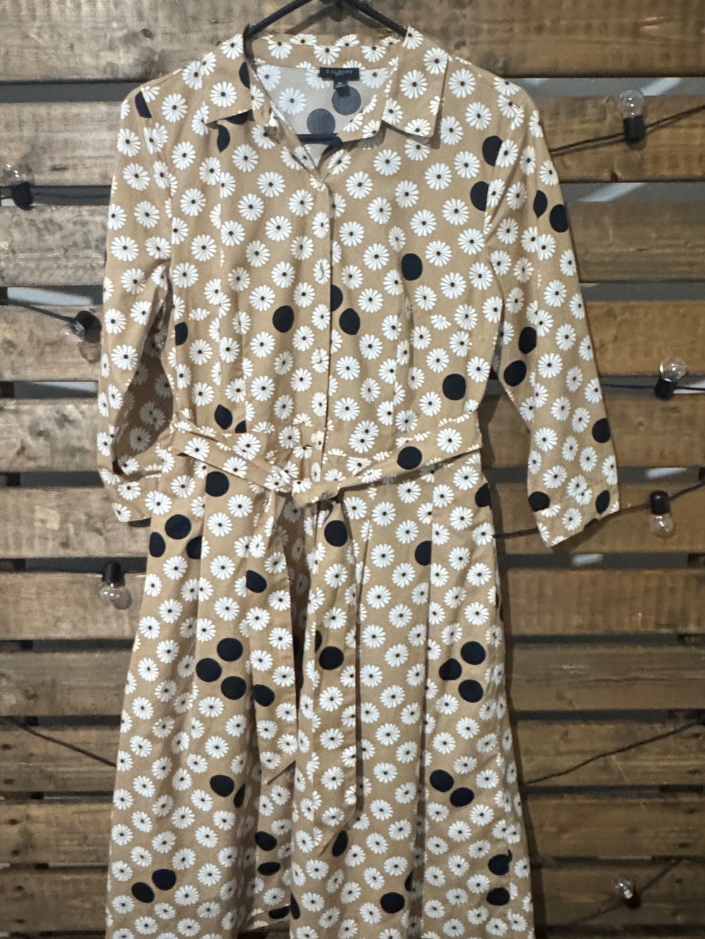 Talbots Petite 4P Belted Shirt Dress Tan Daisy Floral Print Midi
